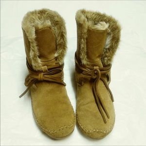 TOMS Zahara Tan Suede Fur Moccasin Bootie Size 7